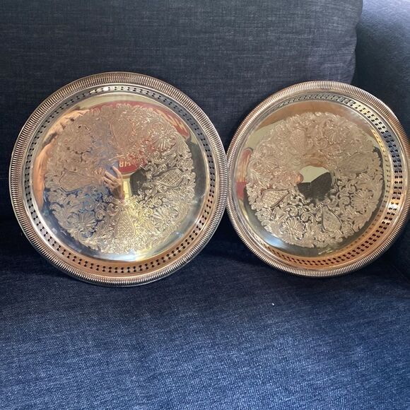 Set of 2 Newport by Gorham Silver plated 10” Serving  Trays Platters - Picture 1 of 16